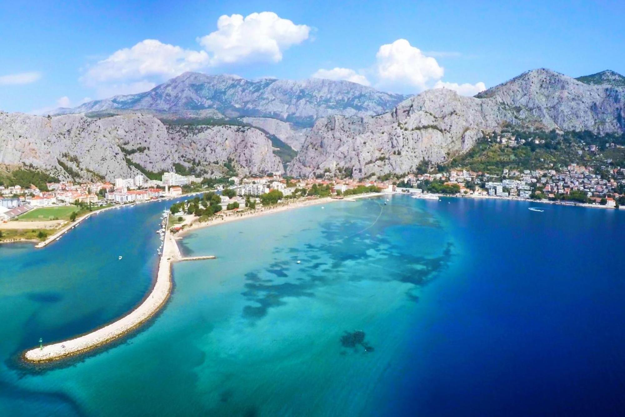 Bella Figura Apartments - Heated Pool Omiš Εξωτερικό φωτογραφία