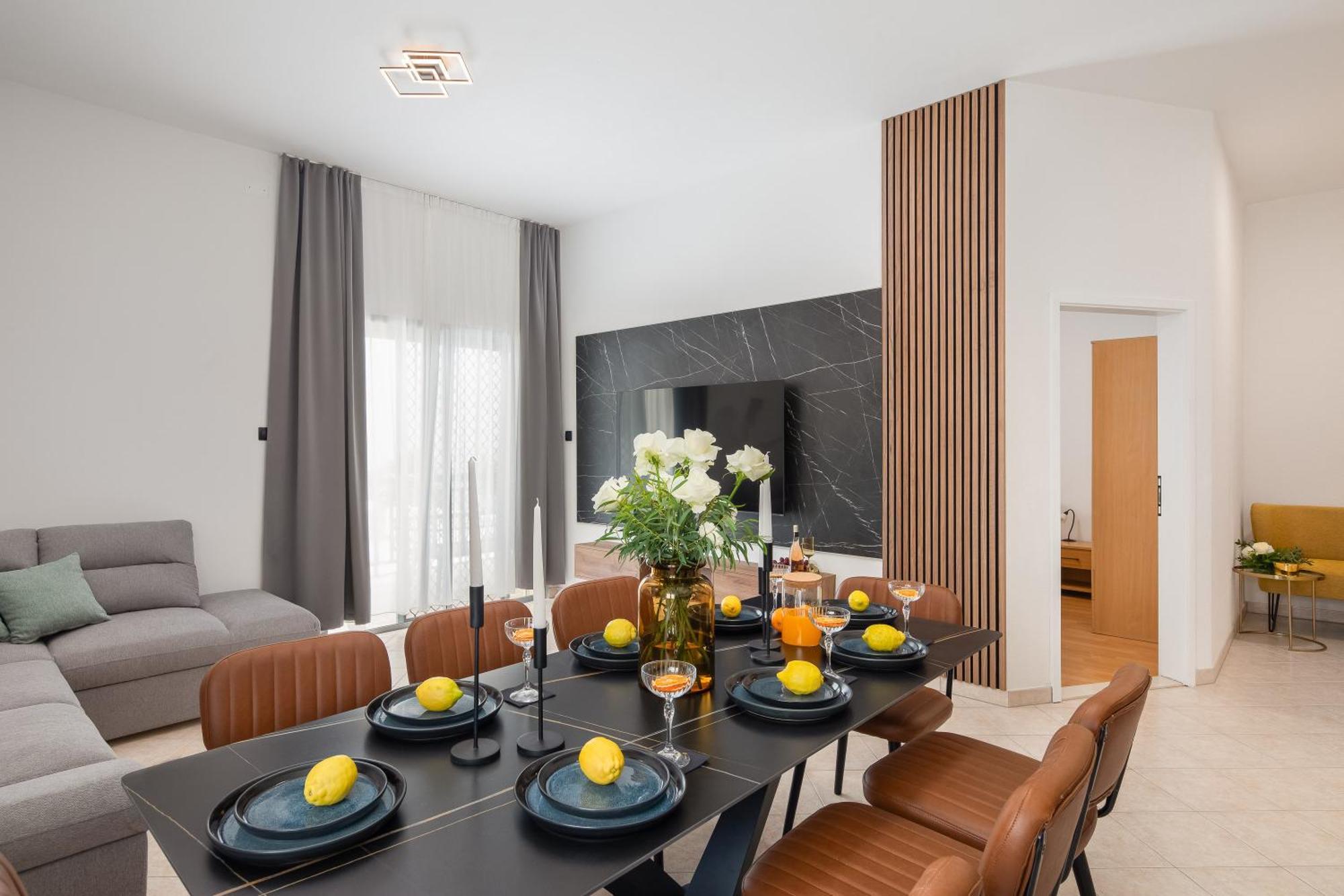 Bella Figura Apartments - Heated Pool Omiš Εξωτερικό φωτογραφία