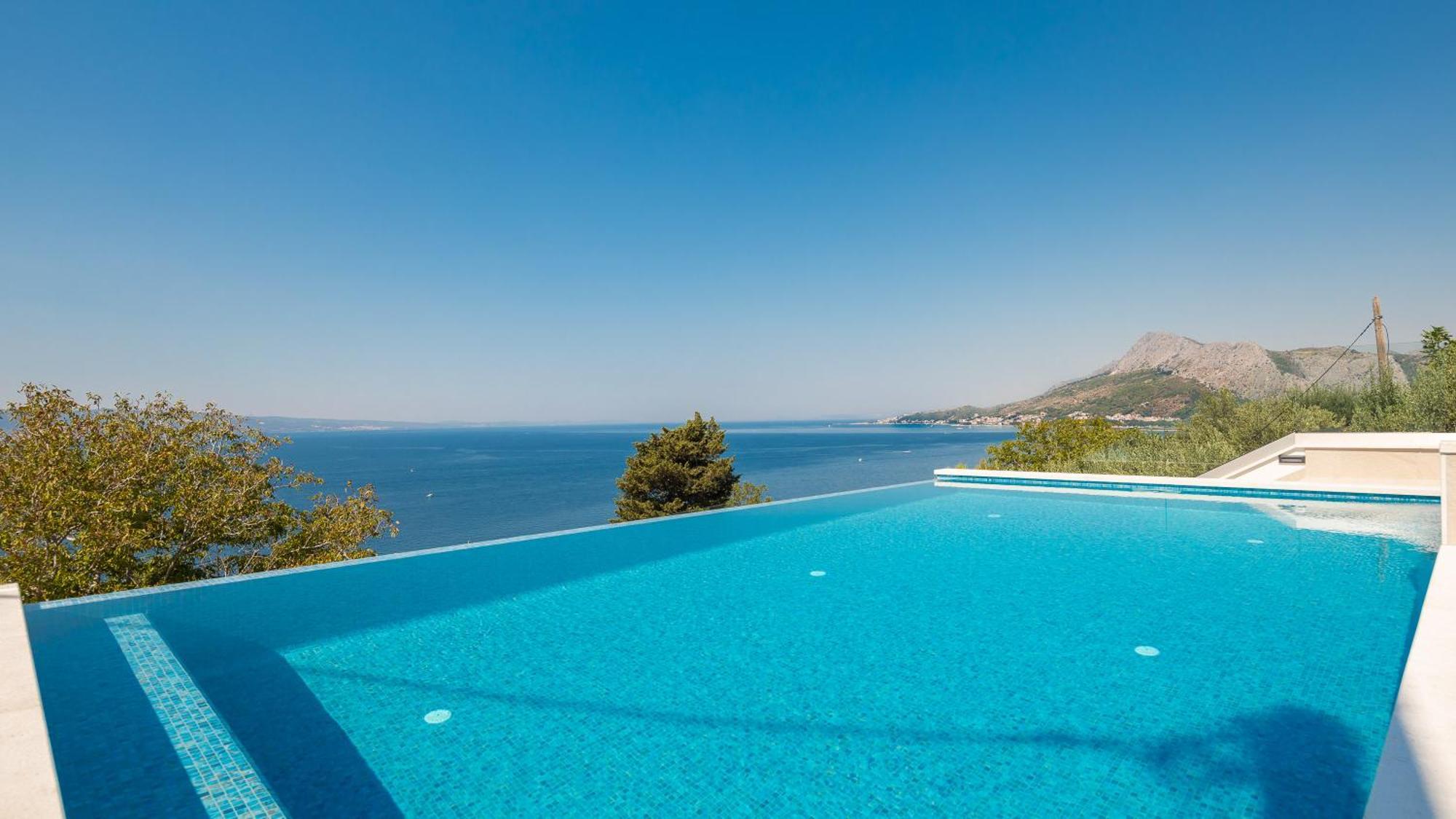Bella Figura Apartments - Heated Pool Omiš Εξωτερικό φωτογραφία