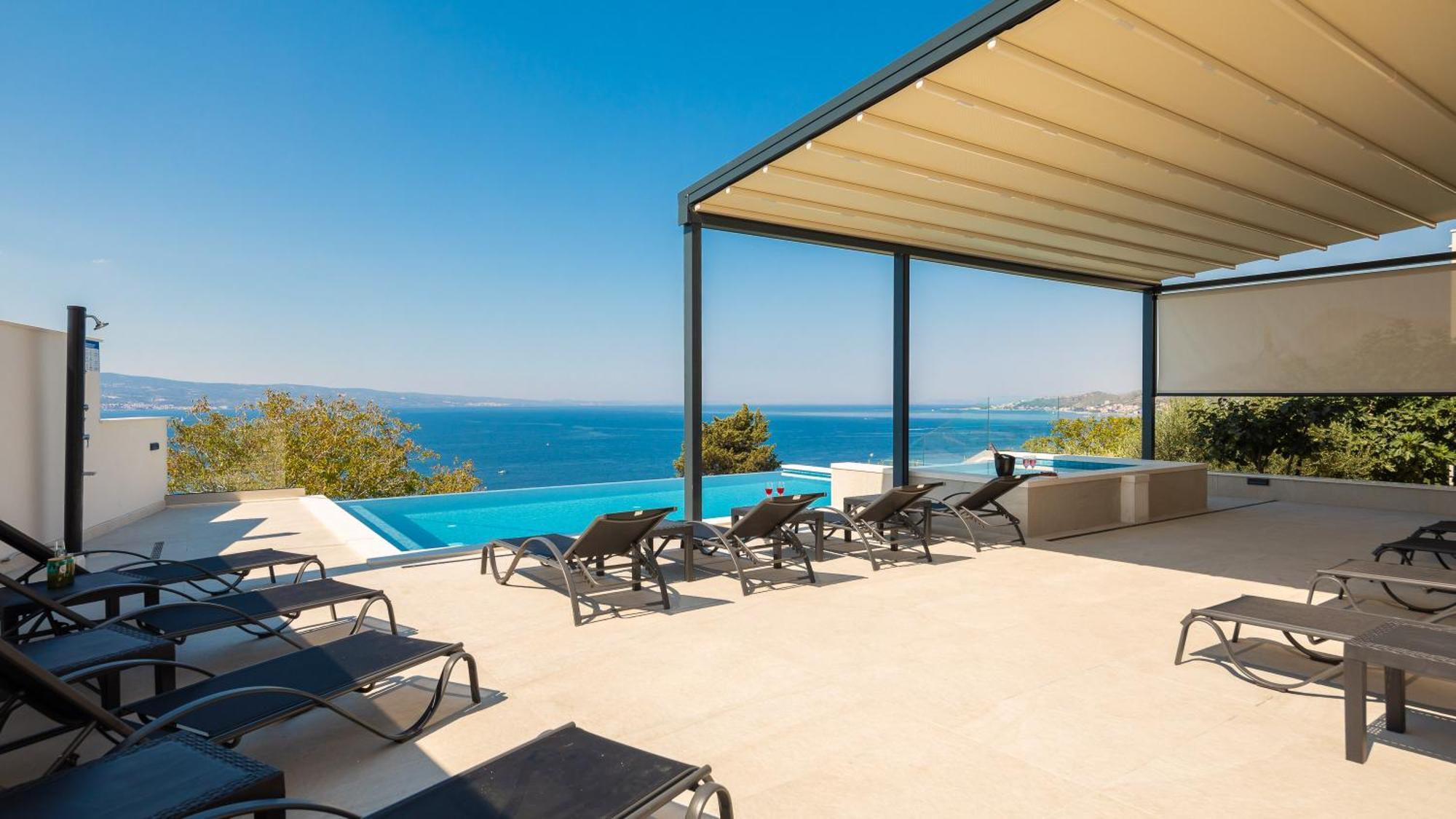 Bella Figura Apartments - Heated Pool Omiš Εξωτερικό φωτογραφία